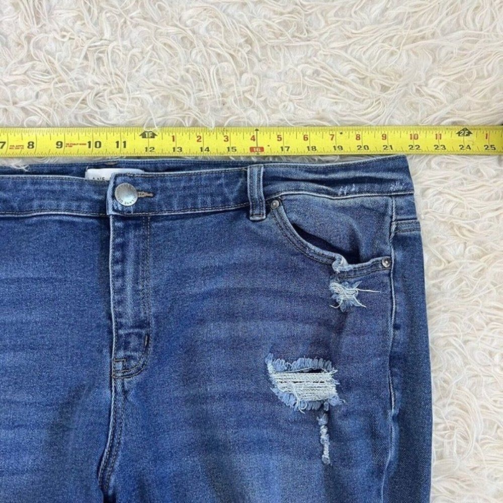 Lane Bryant Flex Magic Waistband Mid Rise Skinny Curvy Jean Size 24P Distressed - Picture 5 of 10